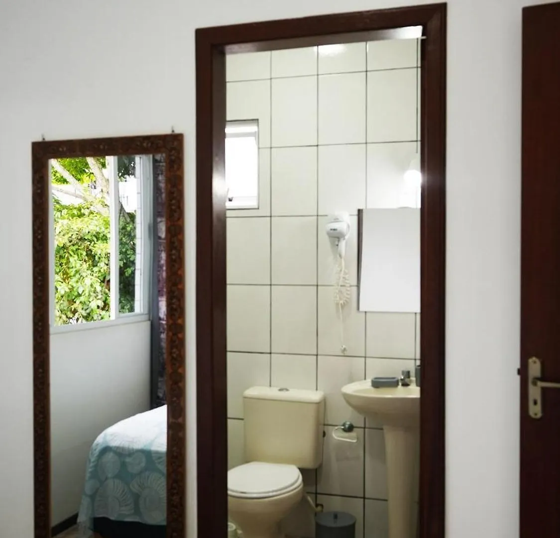 Residencial Adolfo - Mestre Naro Bombinhas